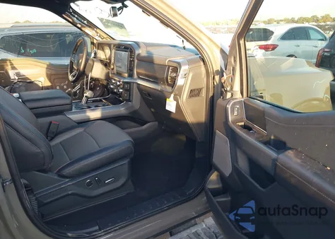 2025 Ford F-150 Lariat from USA, damaged, VIN 1FTFW5LD9SFB36633